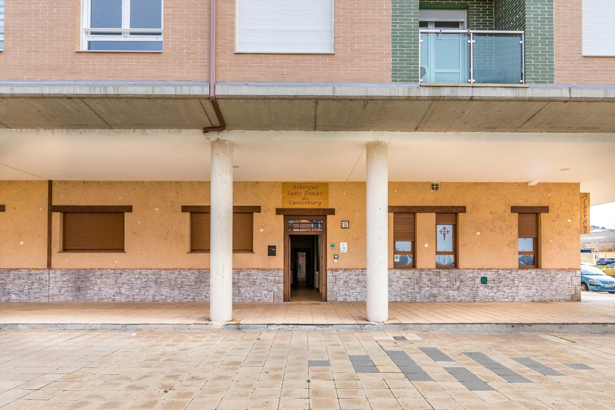 Albergue Santo Tomas De Canterbury 莱昂 外观 照片