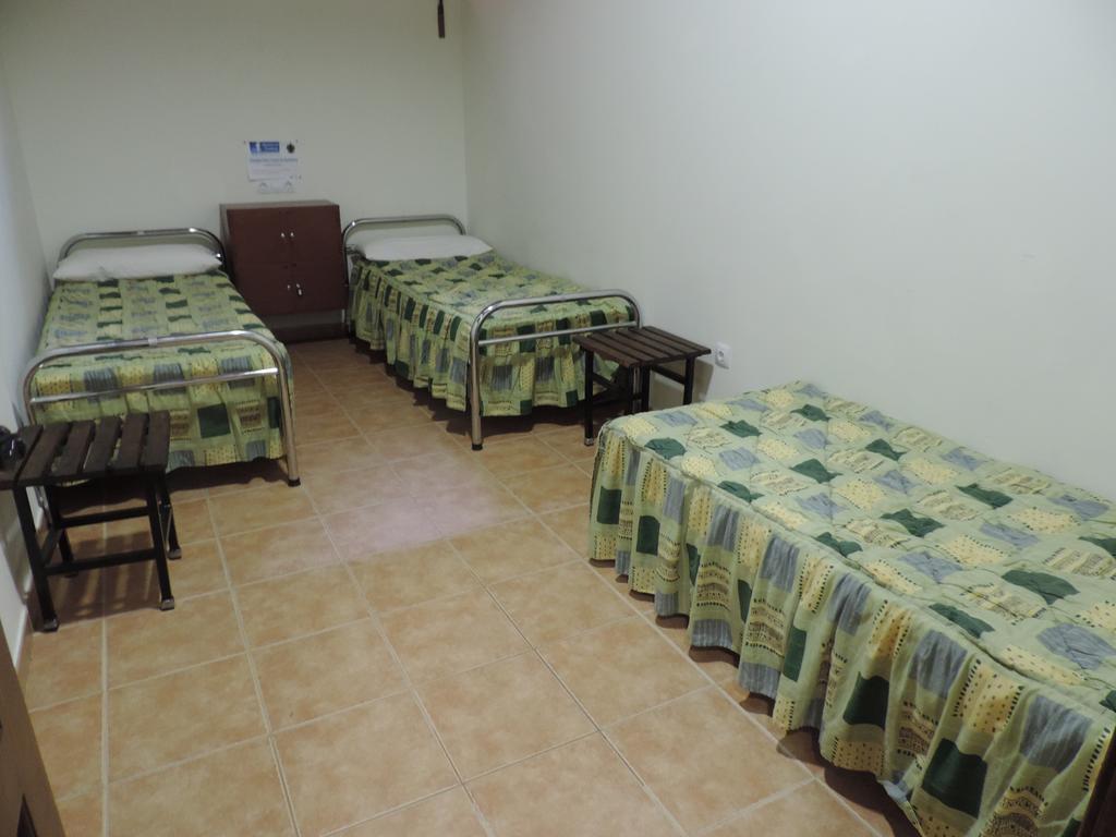 Albergue Santo Tomas De Canterbury 莱昂 外观 照片